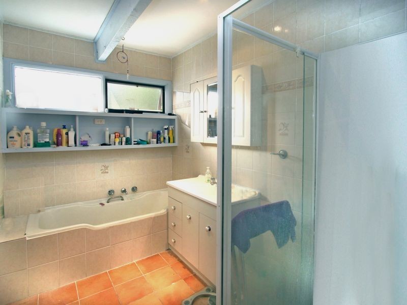 135 Avoca Drive, Kincumber NSW 2251