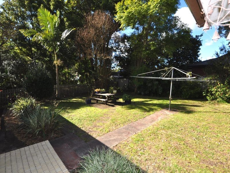 73 Day Street, Wyoming NSW 2250