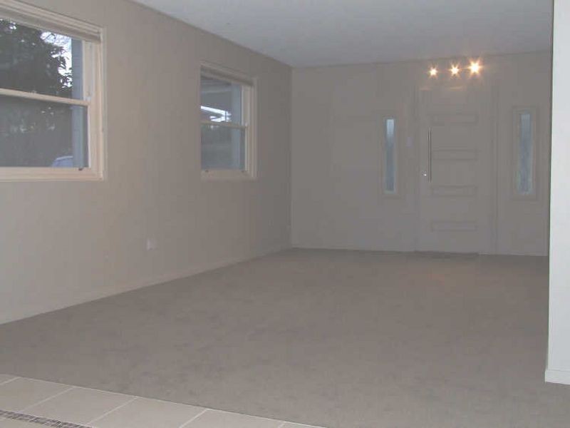 1/83 Albany Street, Point Frederick NSW 2250