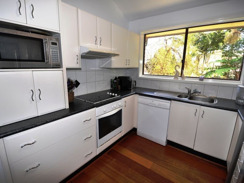 3 Dougal Drive, Wyoming NSW 2250