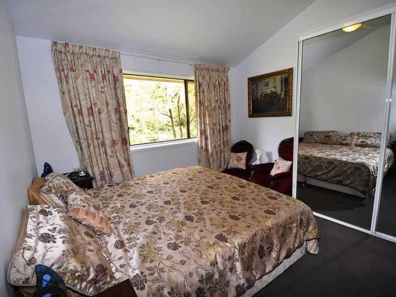 3 Dougal Drive, Wyoming NSW 2250