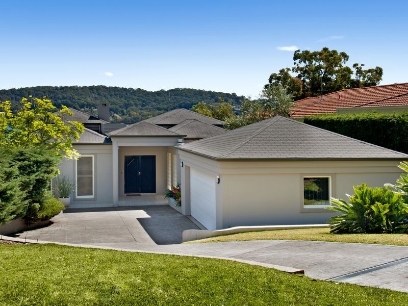 30 Albany Street, Point Frederick NSW 2250