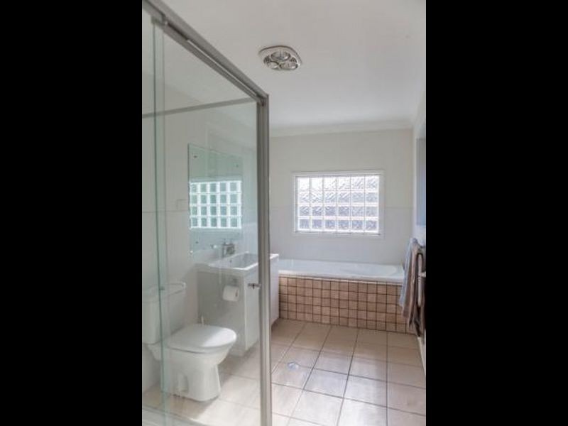 19 Angus Avenue, Wyoming NSW 2250