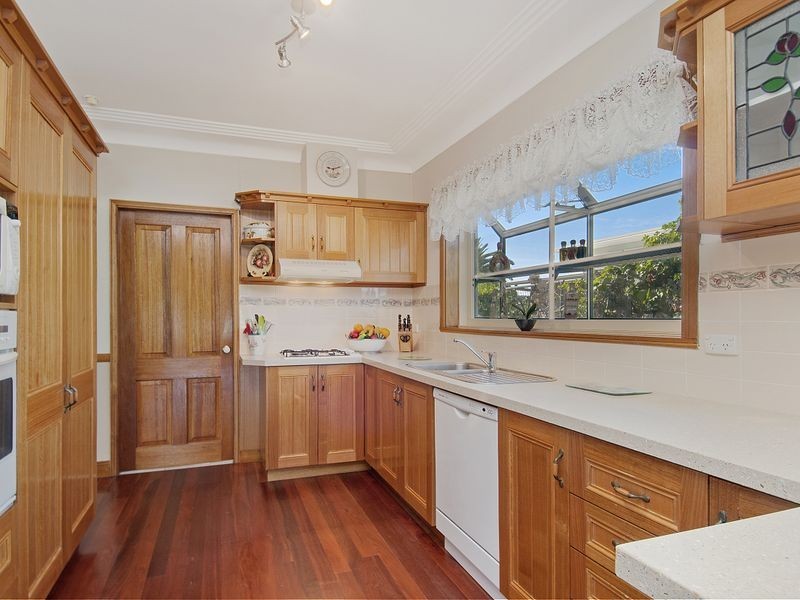 159 Albany Street, Point Frederick NSW 2250