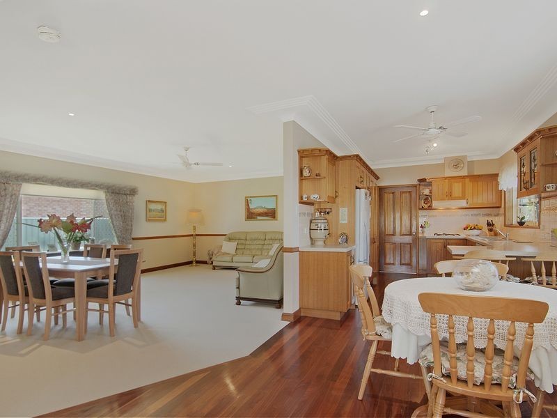 159 Albany Street, Point Frederick NSW 2250