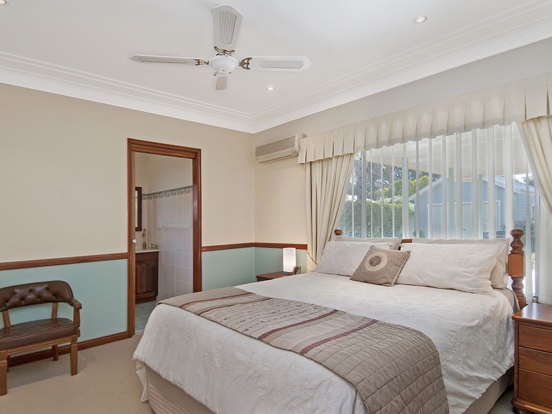 159 Albany Street, Point Frederick NSW 2250