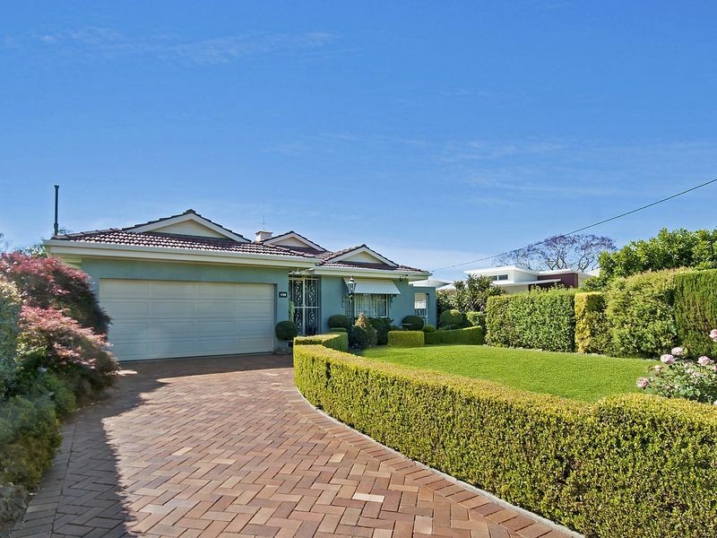 159 Albany Street, Point Frederick NSW 2250