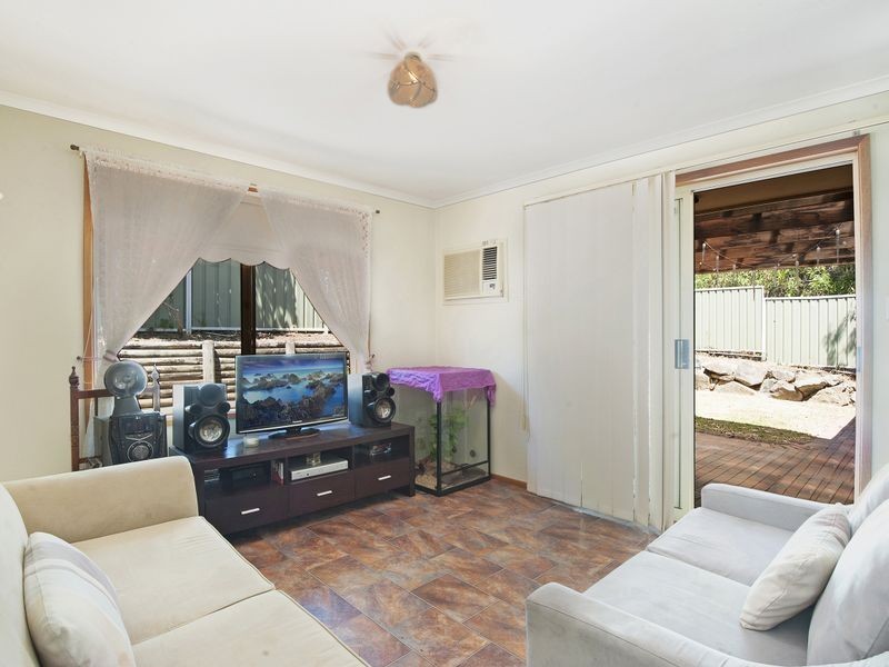 92 Newling Street, Lisarow NSW 2250