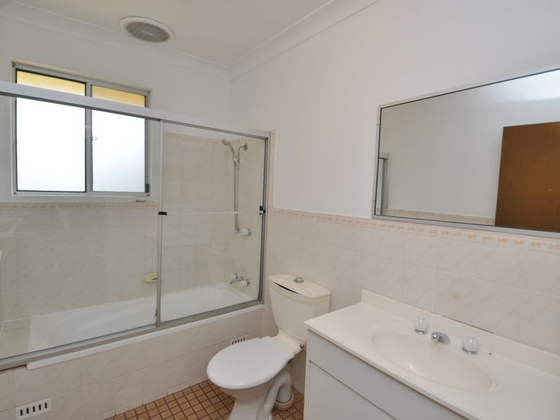 3/14 Pemell Street, Wyoming NSW 2250