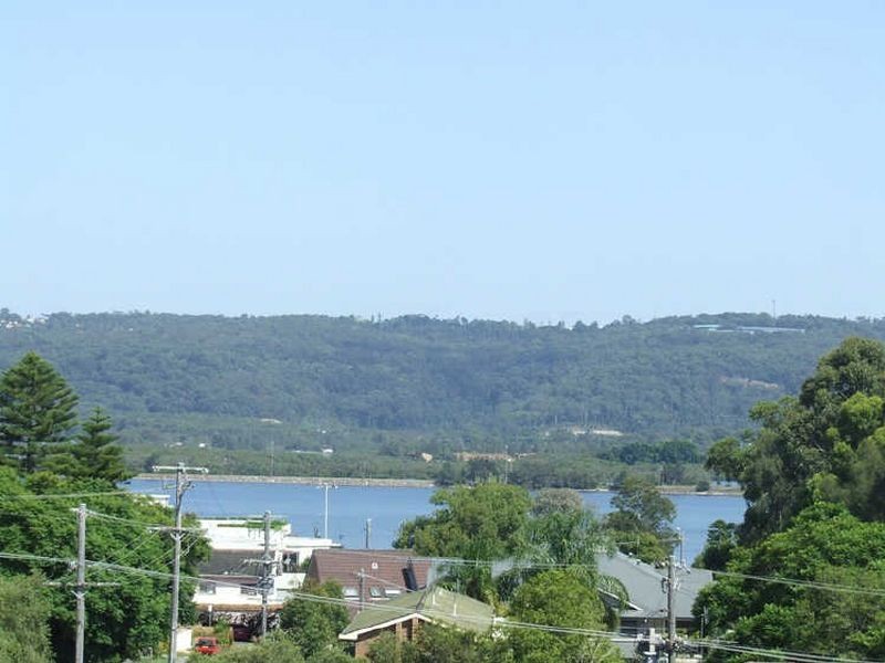 Point Frederick NSW 2250