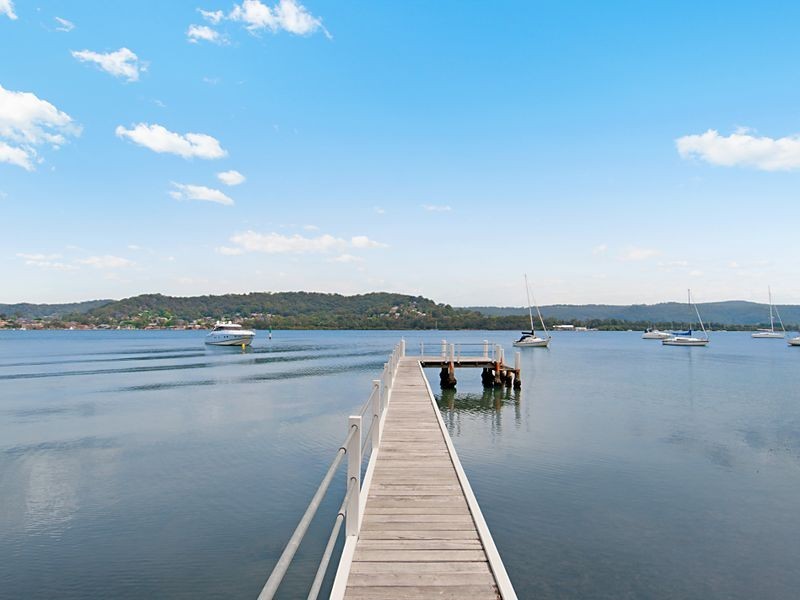 22 Eulalia Avenue, Point Frederick NSW 2250