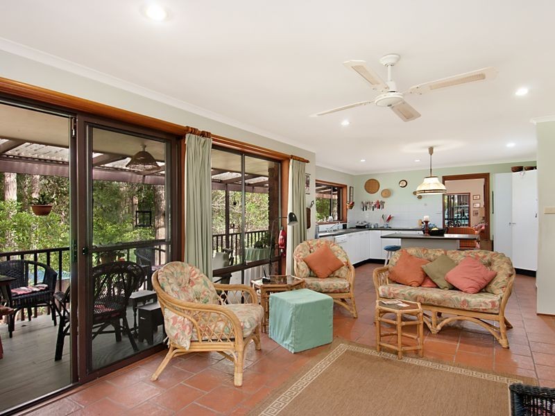 11 Coulter Road, Wyoming NSW 2250