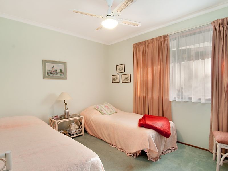 11 Coulter Road, Wyoming NSW 2250