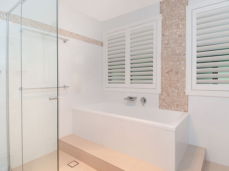 1 Woodside Terrace, Narara NSW 2250