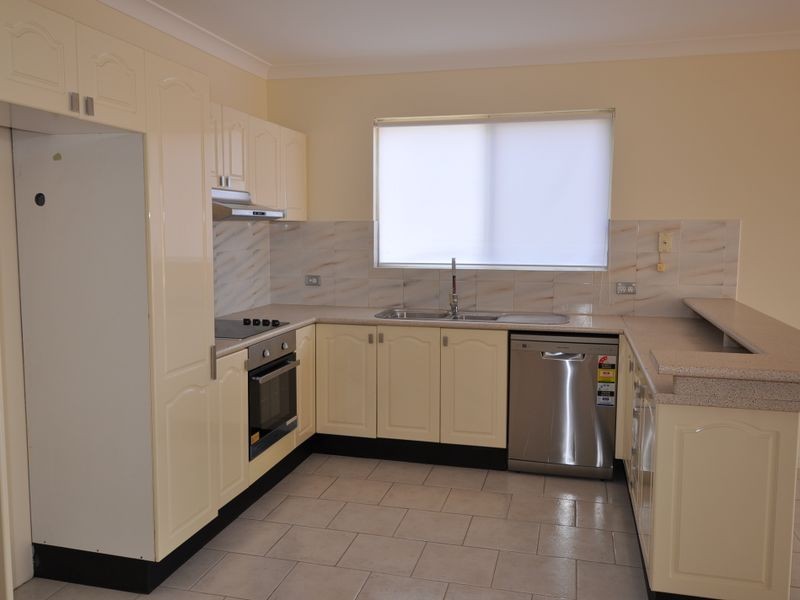 4/105 Henry Parry Drive, Gosford NSW 2250