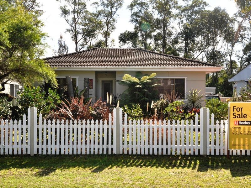 17 Pemell Street, Wyoming NSW 2250