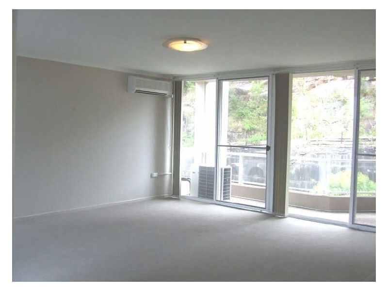 75/91-95 John Whiteway Drive, Gosford NSW 2250