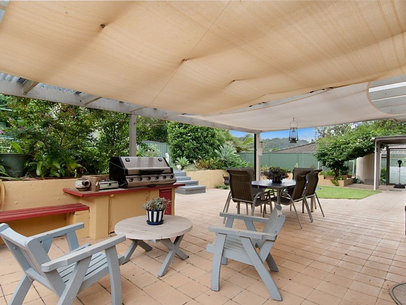 64 Georgia Ave, Wyoming NSW 2250