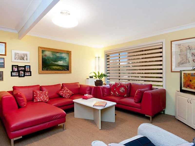 64 Georgia Ave, Wyoming NSW 2250