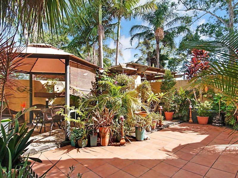 641 Pacific Highway, Wyoming NSW 2250