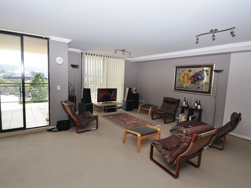 30/24 Watt Street, Gosford NSW 2250