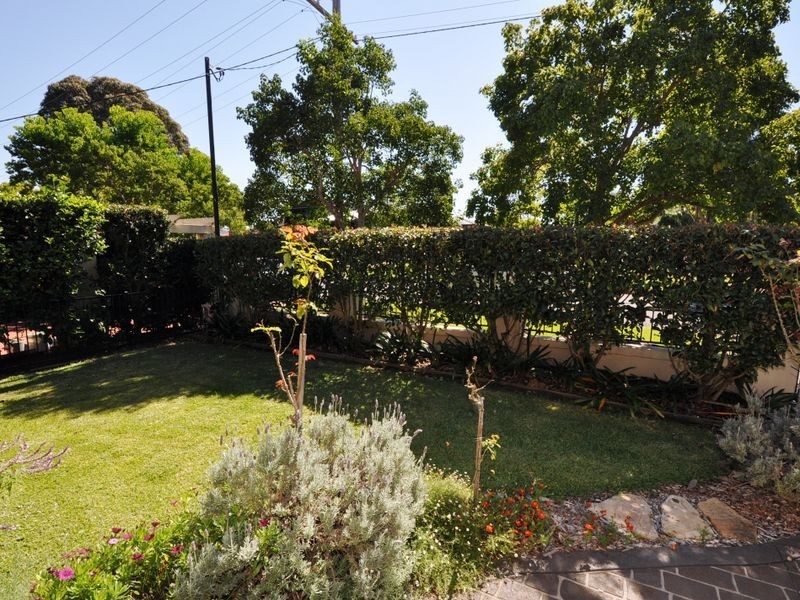 11 Harrison Street, Point Frederick NSW 2250