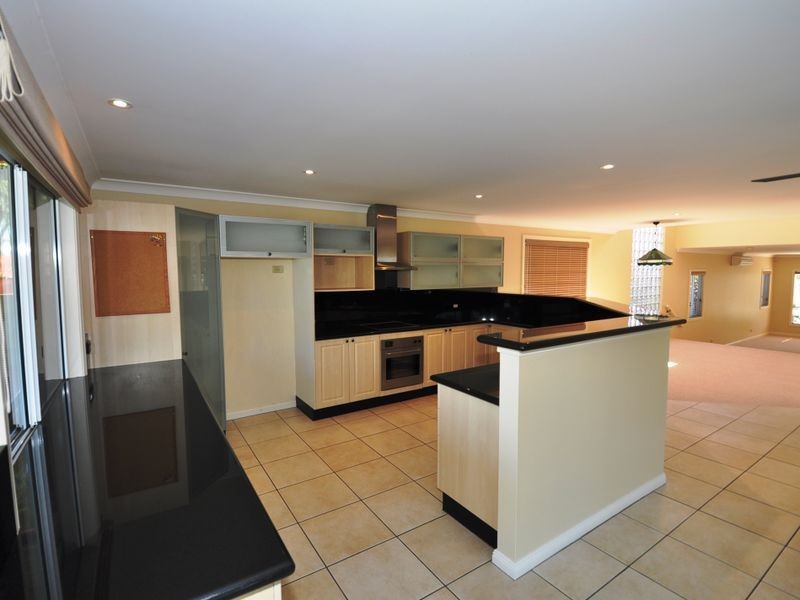 11 Harrison Street, Point Frederick NSW 2250