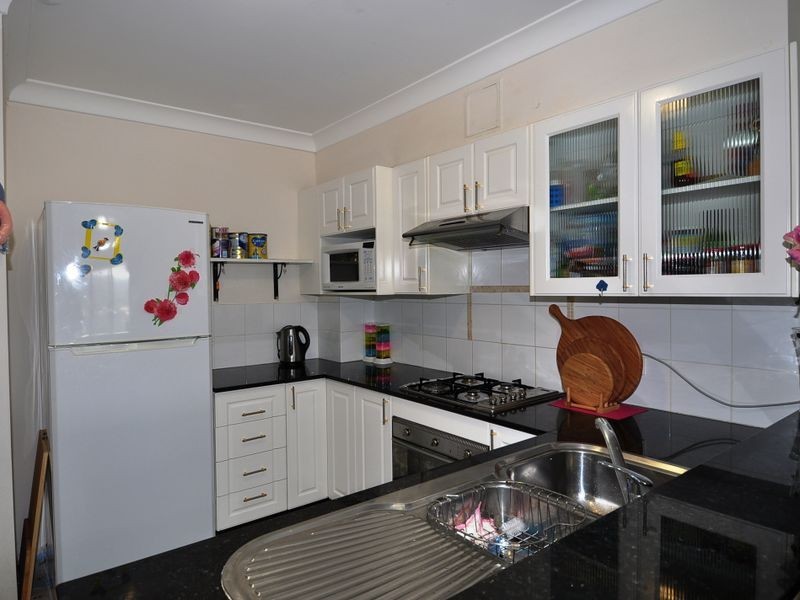 9/73-77 Henry Parry Drive, Gosford NSW 2250