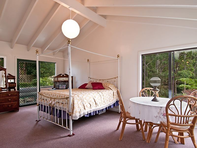 37 Gregory Street, Wyoming NSW 2250