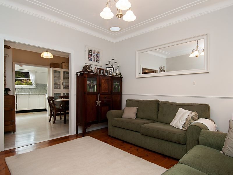2 Nurra Road, Narara NSW 2250