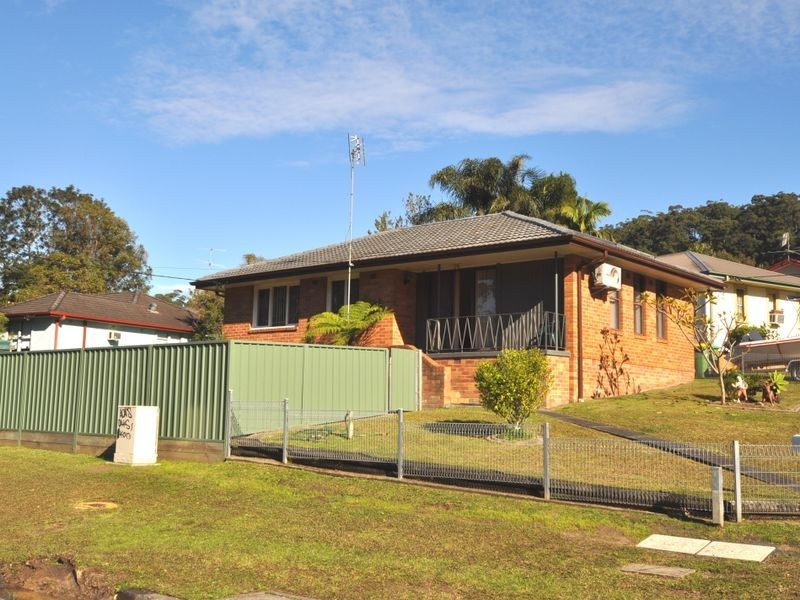 83 Springfield Road, Springfield NSW 2250