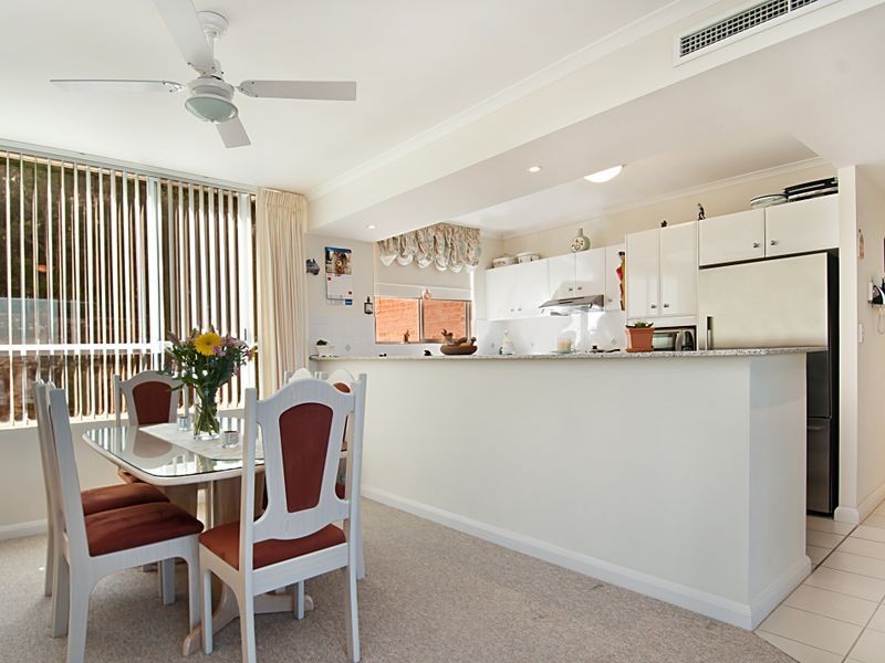 604/97-99 John Whiteway Drive, Gosford NSW 2250