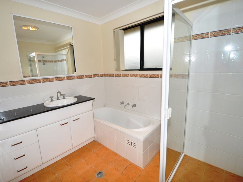 4/74 Hutton Road, The Entrance North NSW 2261