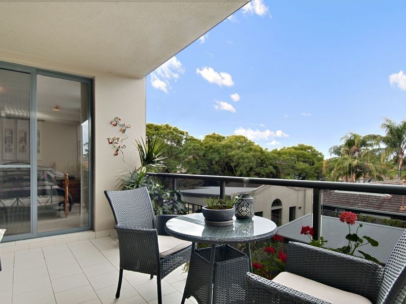 14/187 Albany Street, Point Frederick NSW 2250