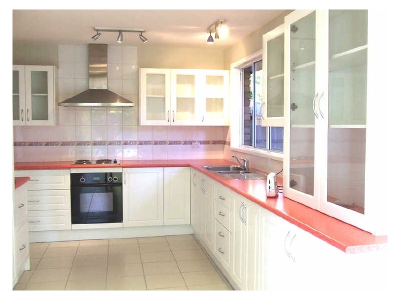 76 Malison Street, Wyoming NSW 2250