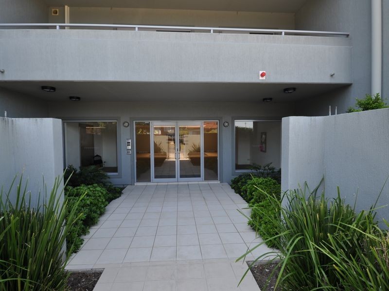 12/13-15 Moore Street, West Gosford NSW 2250