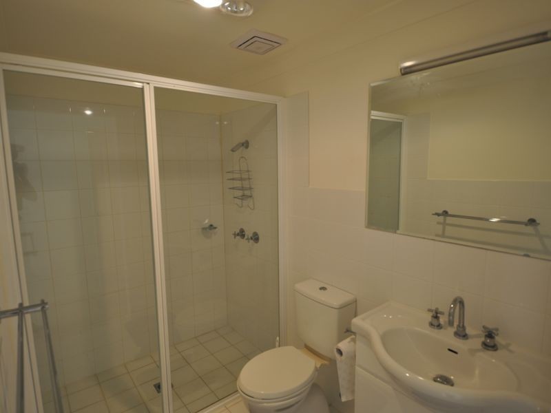 12/13-15 Moore Street, West Gosford NSW 2250