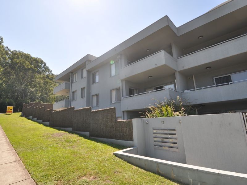 12/13-15 Moore Street, West Gosford NSW 2250