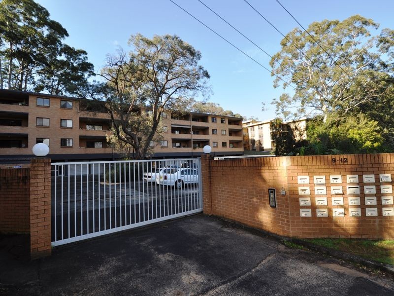 4/9-12 Broadview Avenue, Gosford NSW 2250