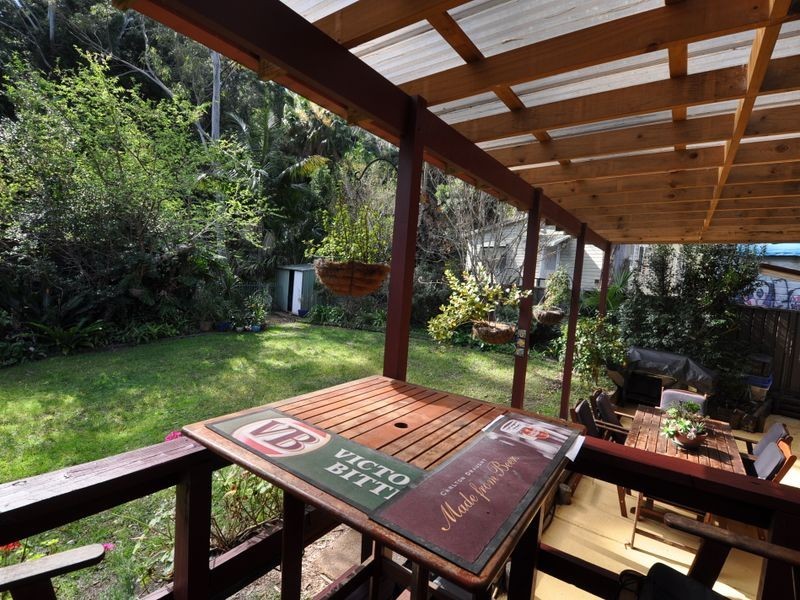 11 Paperbark Close, Wyoming NSW 2250