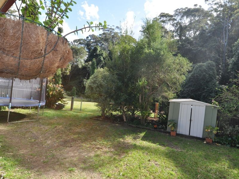 11 Paperbark Close, Wyoming NSW 2250