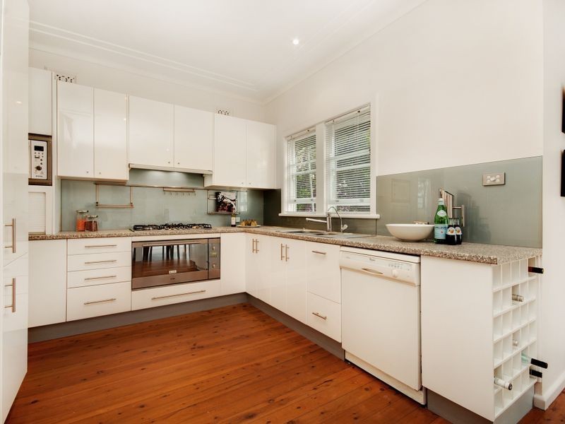 151 Albany Street, Point Frederick NSW 2250