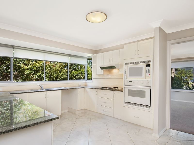 11a Eulalia Avenue, Point Frederick NSW 2250