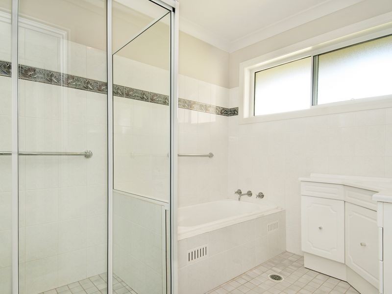11a Eulalia Avenue, Point Frederick NSW 2250