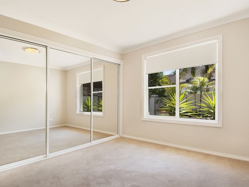 11a Eulalia Avenue, Point Frederick NSW 2250