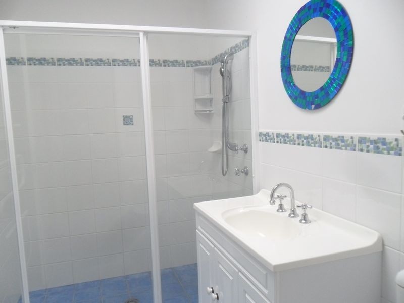 8 Wullun Close, North Gosford NSW 2250