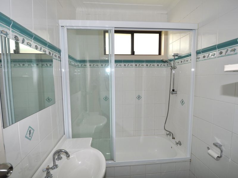 6 Blanche Street, North Gosford NSW 2250