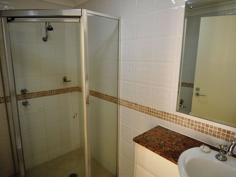 21/92 John Whiteway Drive, Gosford NSW 2250