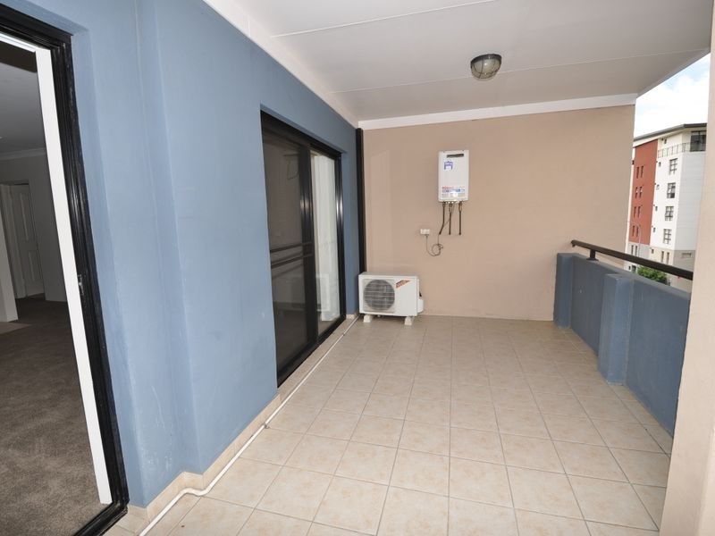 8/8 Bent Street, Gosford NSW 2250