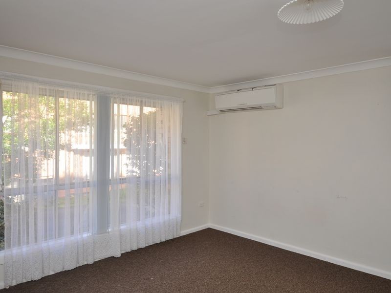 2/33 Central Coast Highway, West Gosford NSW 2250